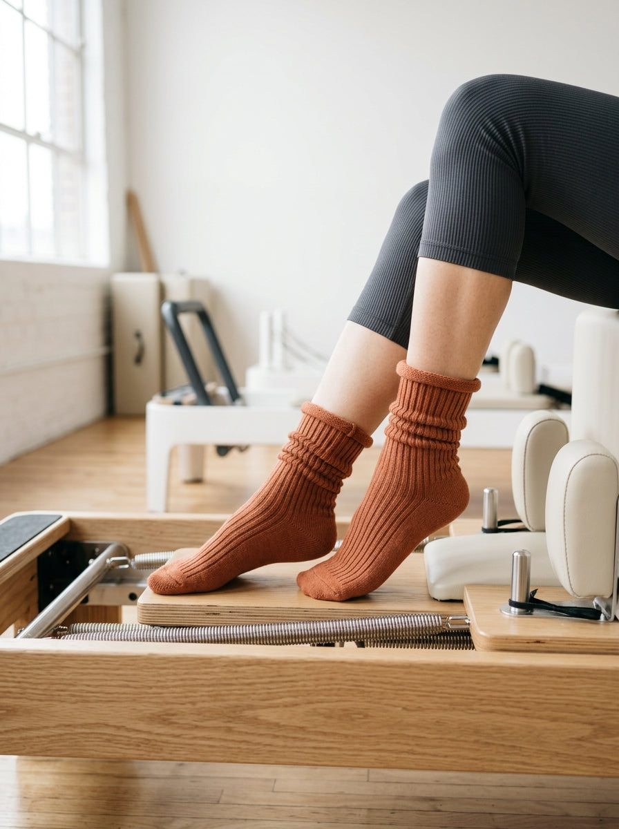 FA Socks Lifestyle - Cinnamon on Reformer